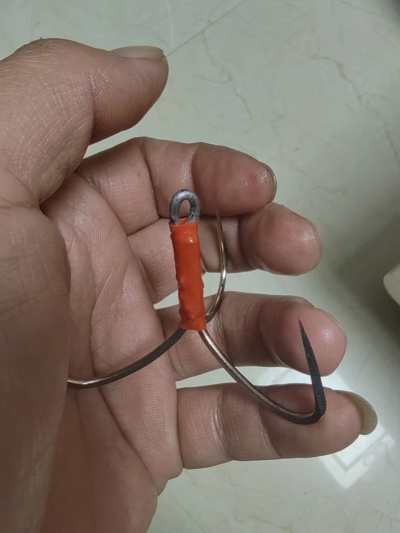 路亚小号三本钩，破鳞三本钩