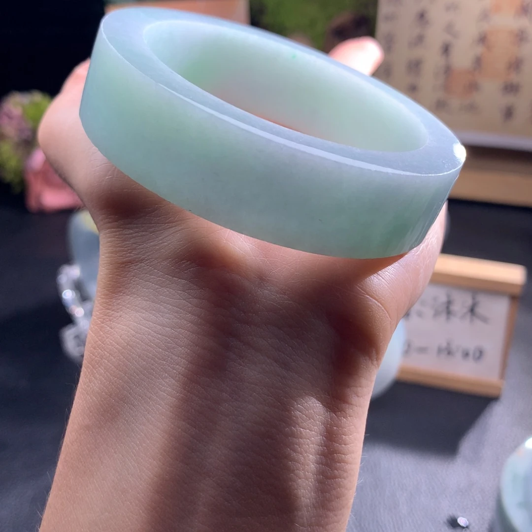 定制翡翠翡翠未镶嵌