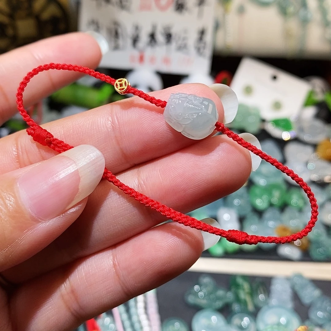 翡翠未镶嵌颈饰貔貅红绳15