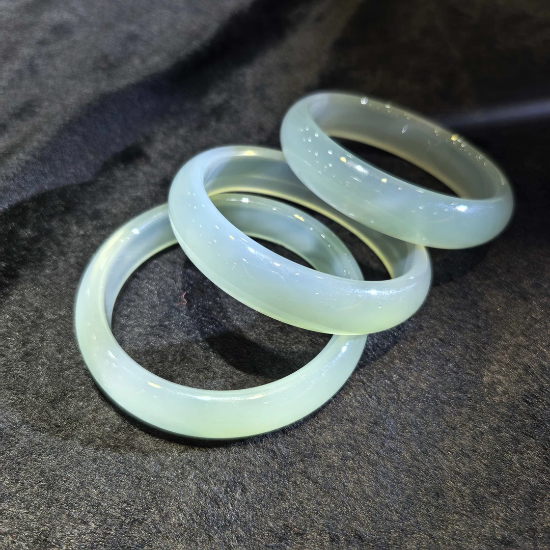 江德洋珠宝S8298翠青翡帝王青玛瑙手镯配礼盒-多样性发货只发一件