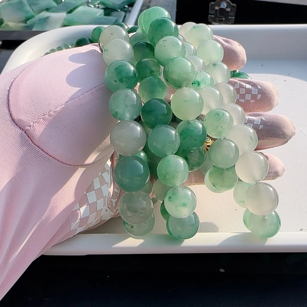 石英质玉手串未镶嵌云**风