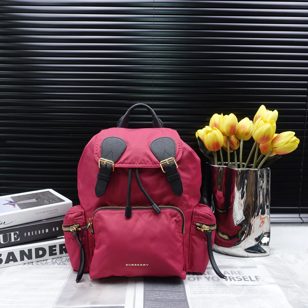 95新 BURBERRY/博柏利 单肩包/T10284730