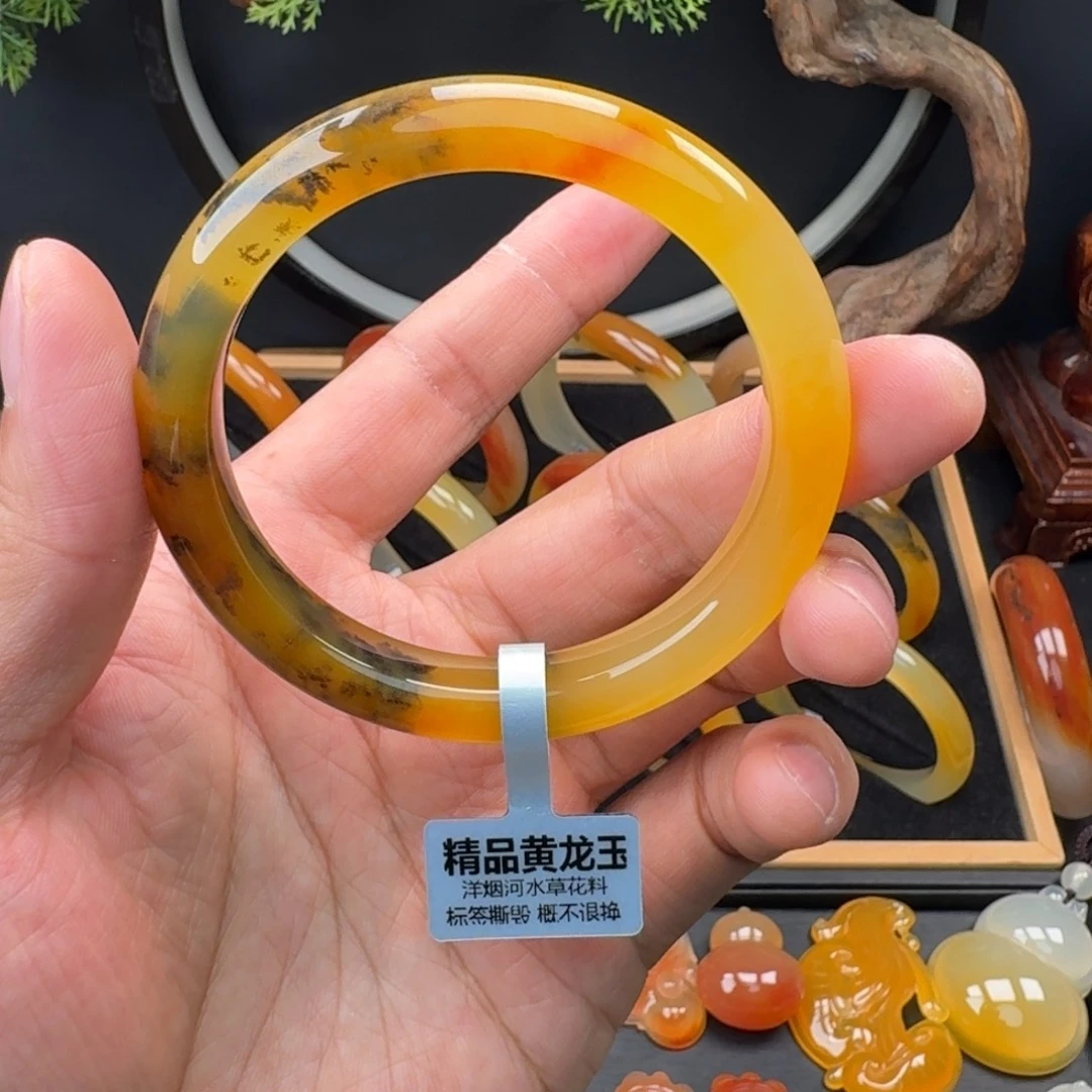 石英质玉（黄龙玉）未镶嵌手镯