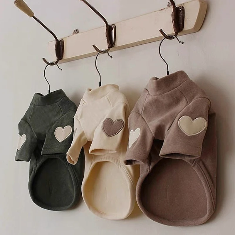 宠物狗狗衣服泰迪比熊博美约克夏雪纳瑞猫猫咪小型犬爱心刺绣卫衣