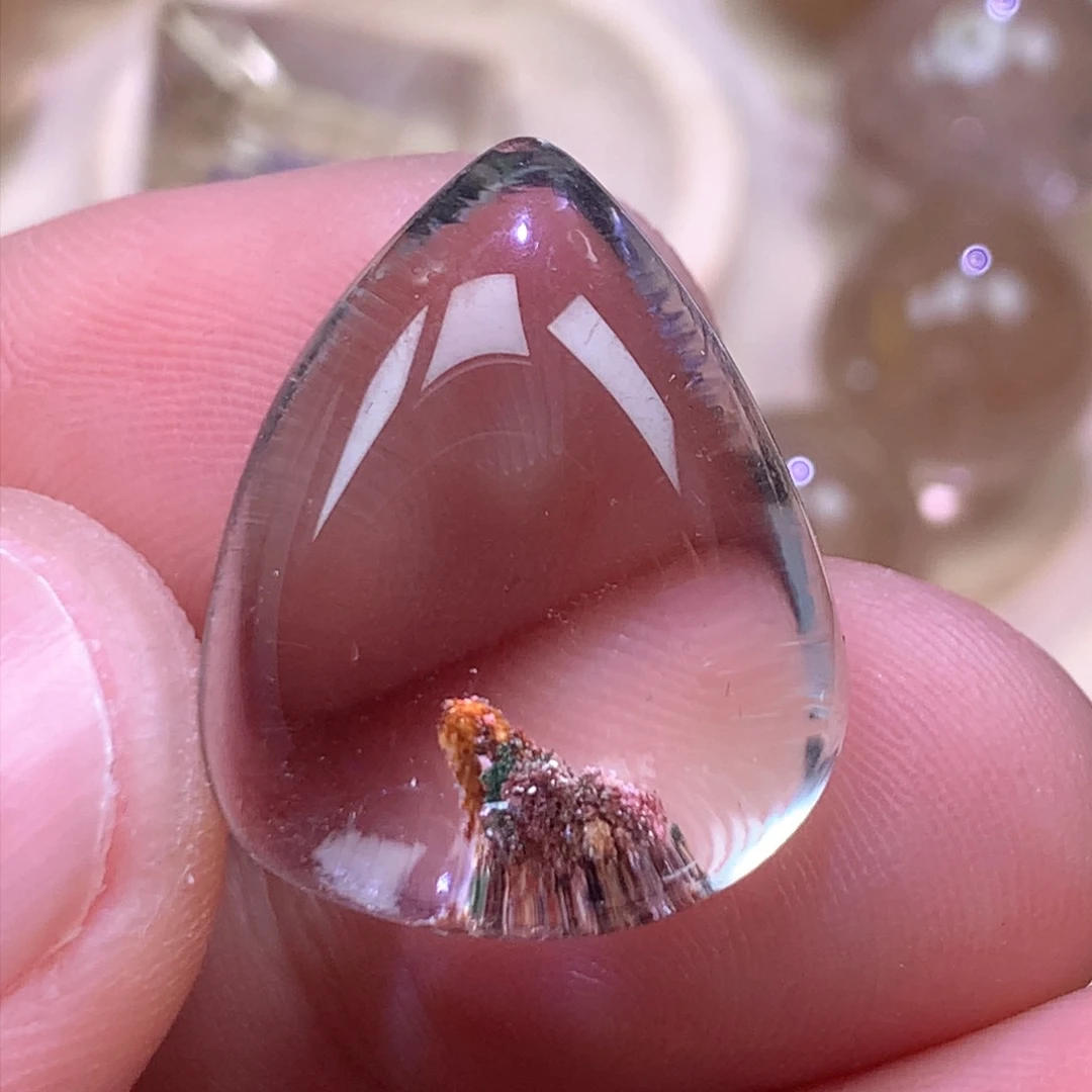 未镶嵌颈饰水晶一***i