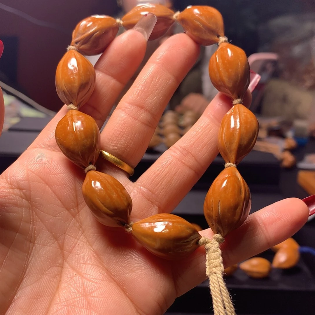 橄榄核手串/手链青**饰三花手串