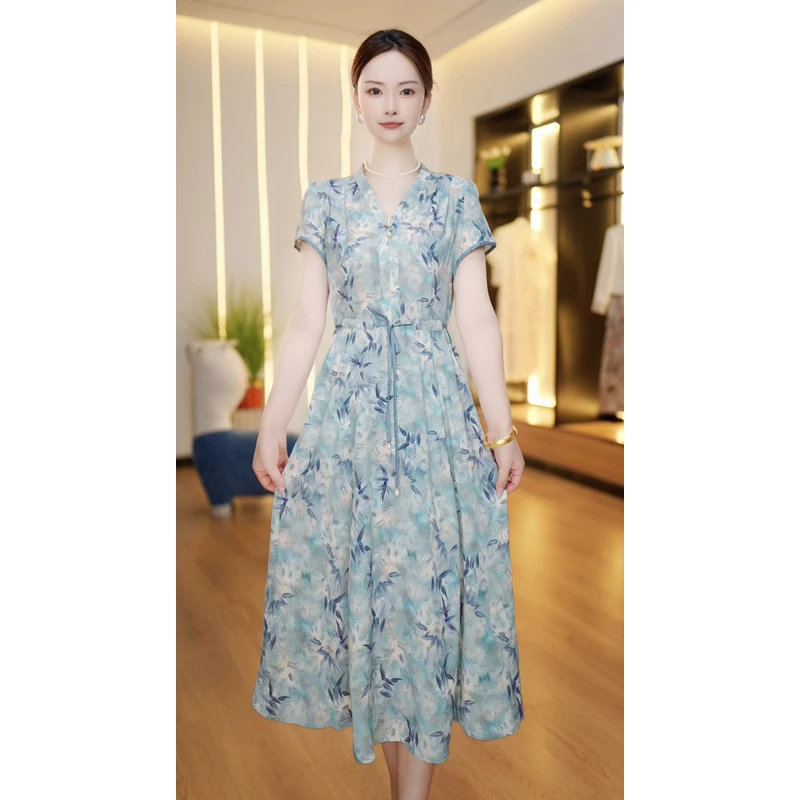 高级感洋气短袖连衣裙女2025夏装新款妈妈装显瘦时尚气质长裙子