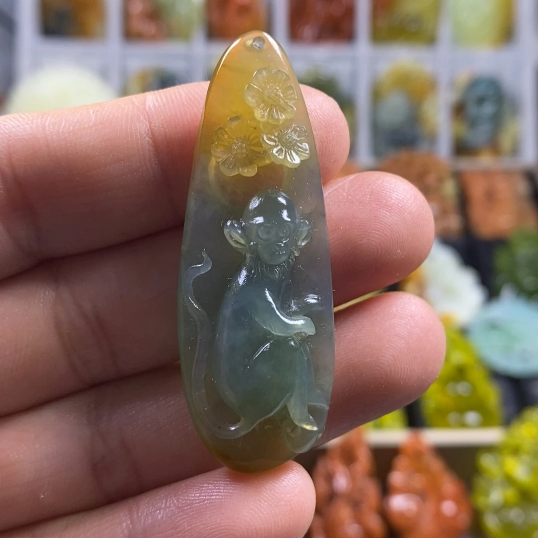 合金蛇纹石玉颈饰