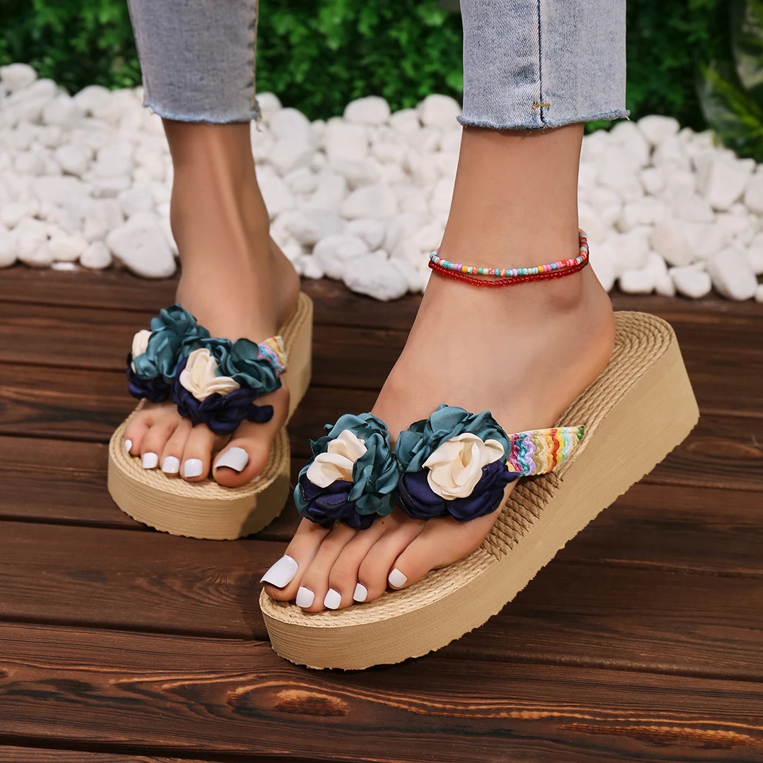 夏季公主风玫瑰花朵人字拖坡跟沙滩海边旅游鞋