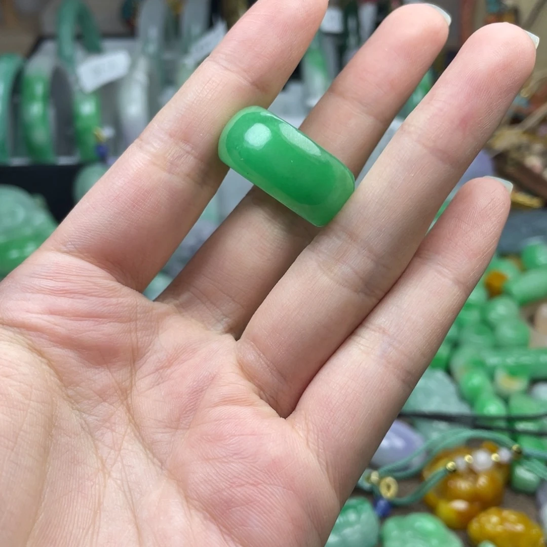 手工艺品琉璃一**云