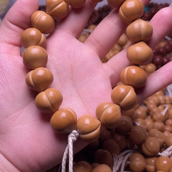 猴头核桃手串17尺寸镜面柯基屁桃手持全品无暇