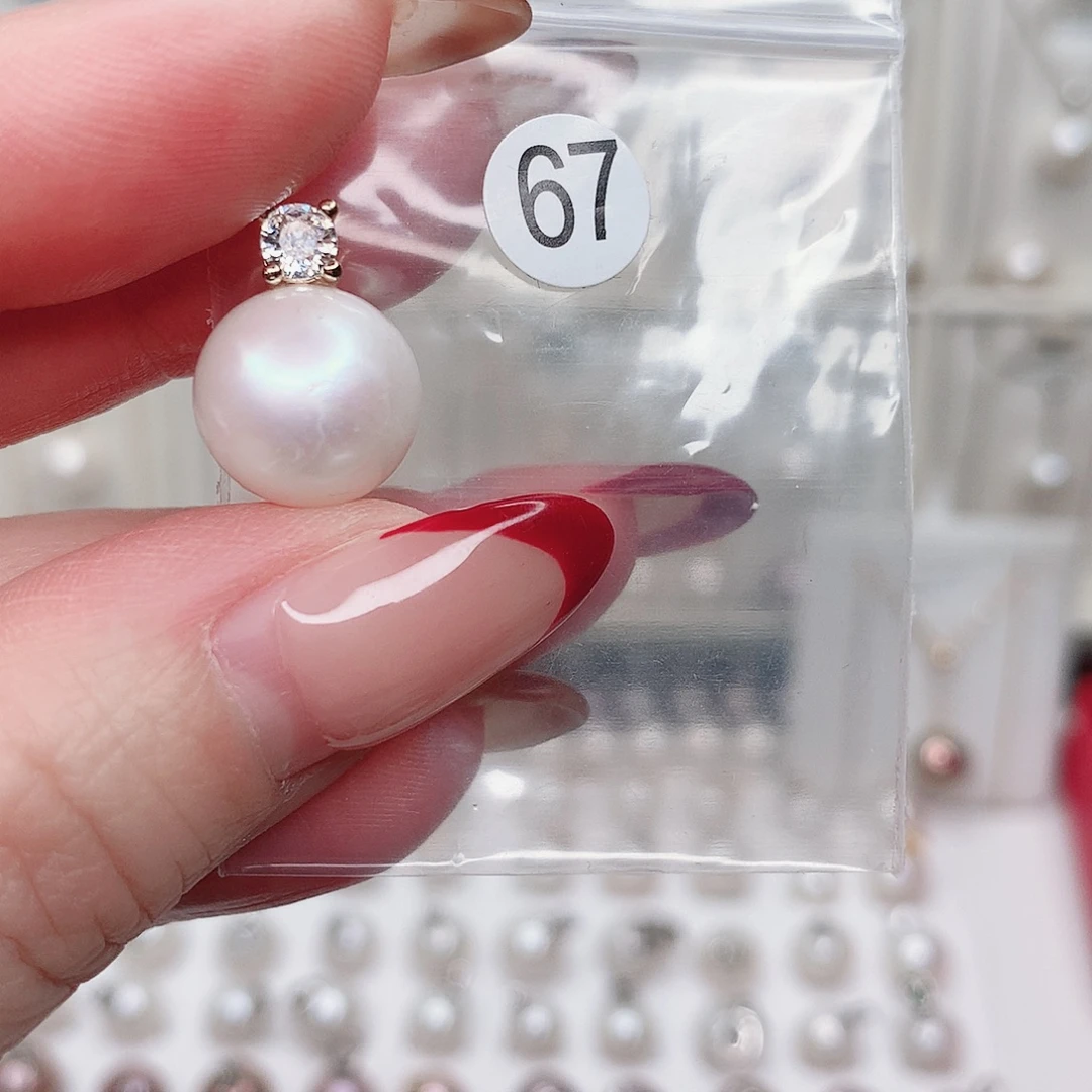 淡水珍珠吊坠(赠链)合金