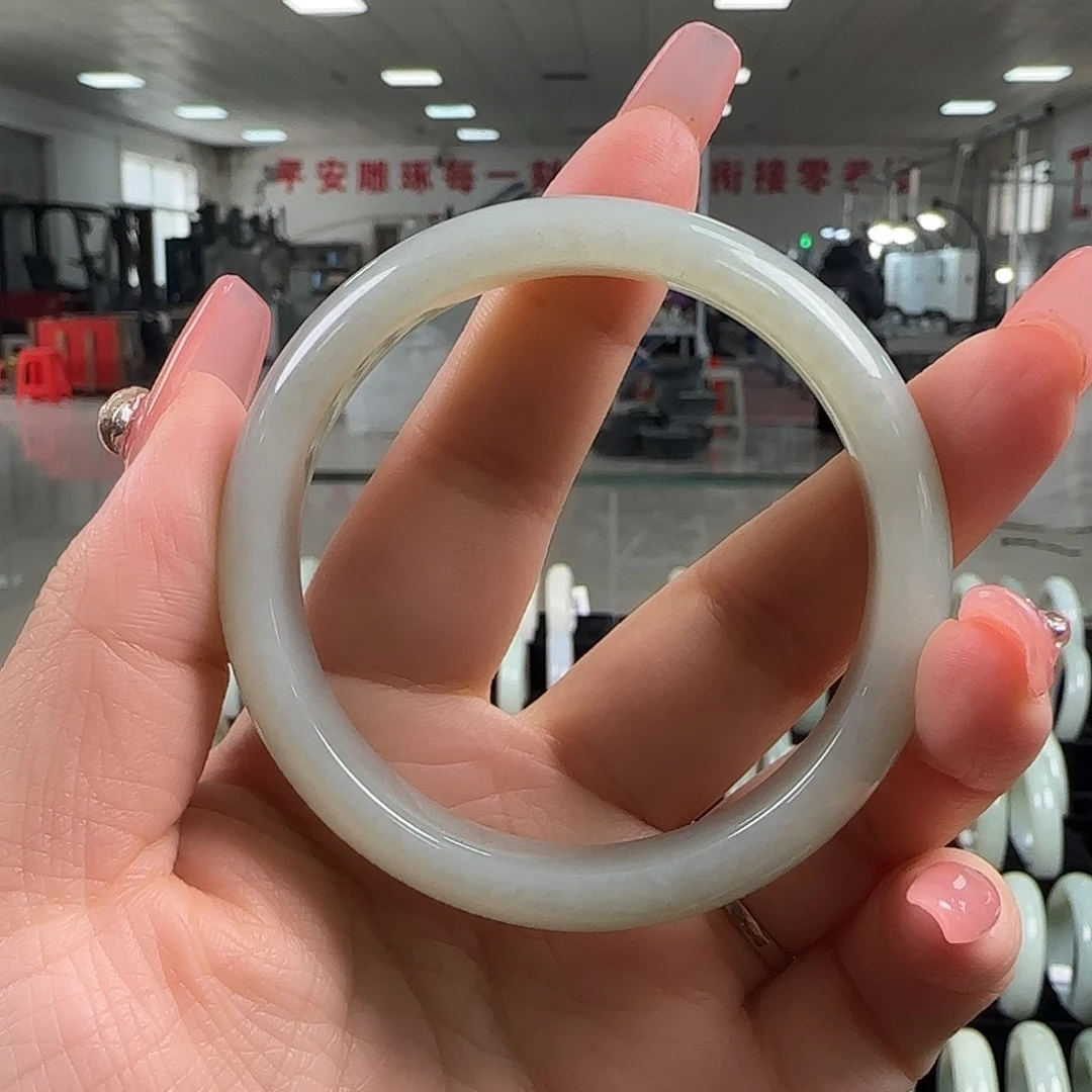 和田玉未镶嵌手镯56.3