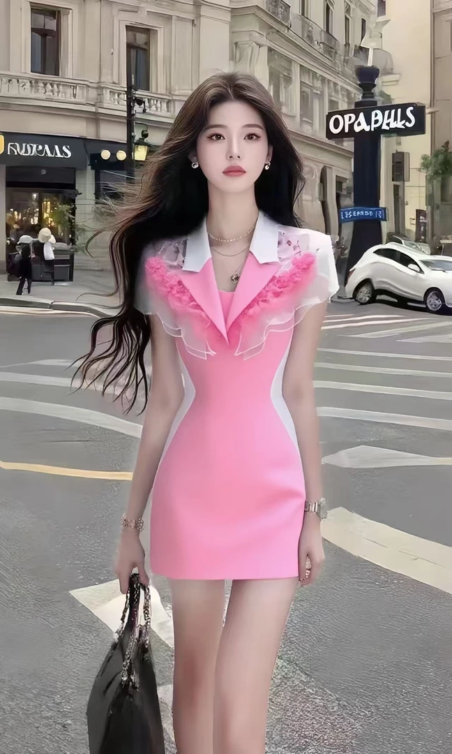 新款时尚显瘦粉色V领别致设计感修身连衣裙温柔知性风氛围感穿搭