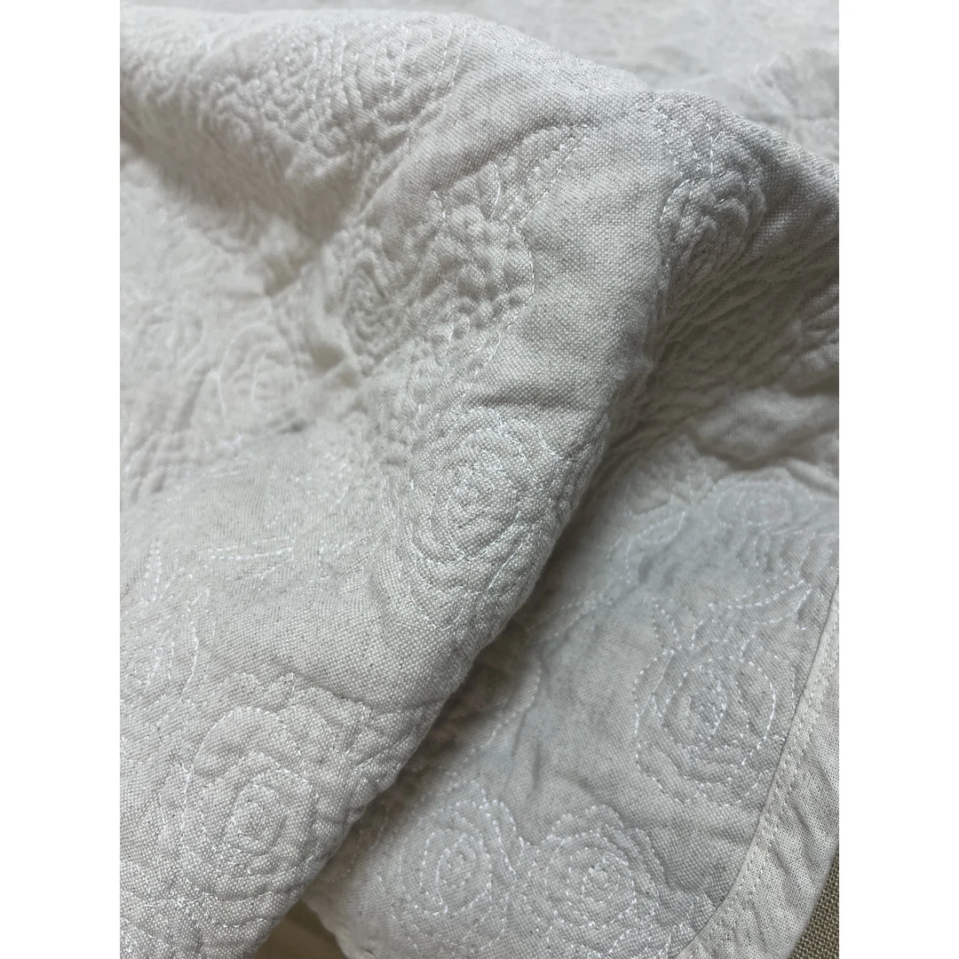 <玫瑰庄园>汉麻纤维+大豆纤维重工刺绣大床盖（微微瑕）