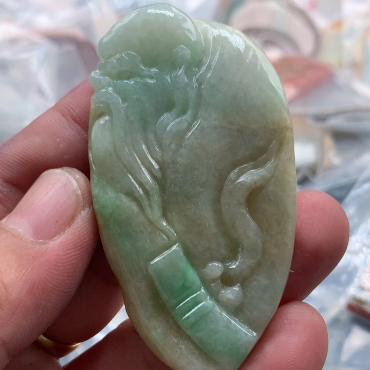 翡翠未镶嵌颈饰保真天然a货翡翠