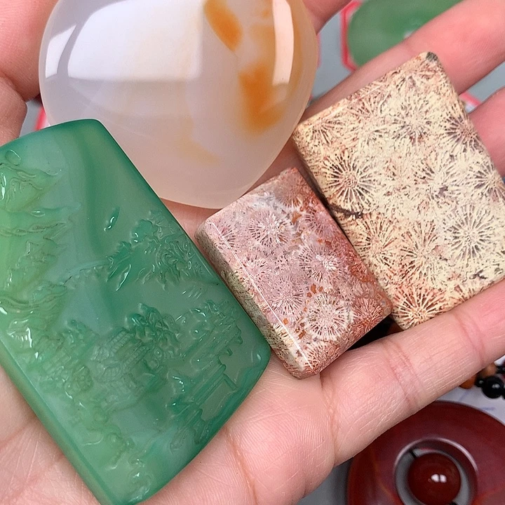 笑***生玛瑙/玉髓未镶嵌颈饰