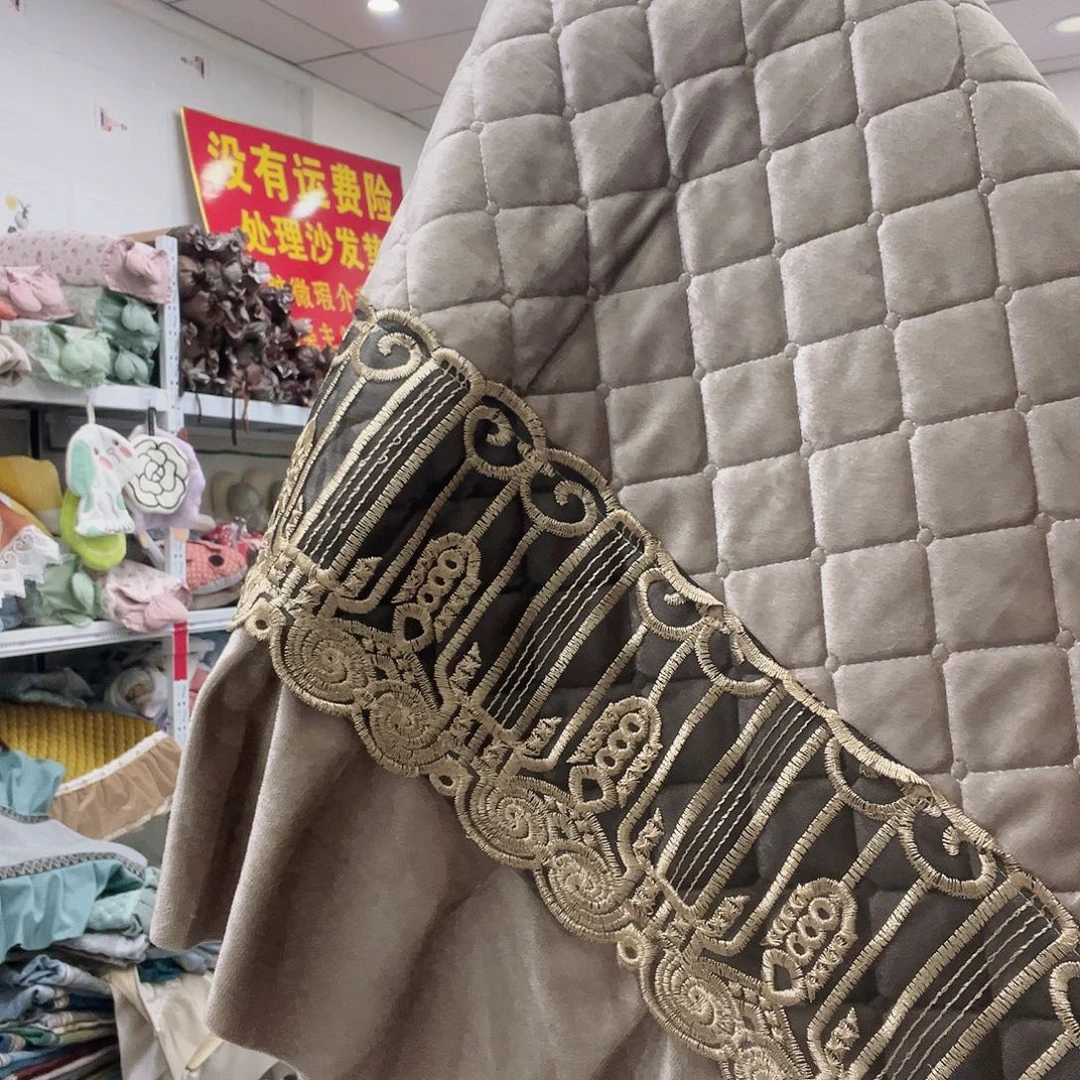 雪尼尔聚酯纤维快乐大本营在这里是什么