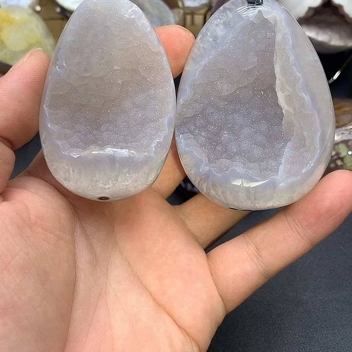 玛瑙/玉髓未镶嵌珠宝奇石