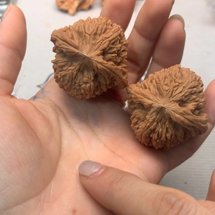 怎***着文玩核桃把件南疆石44