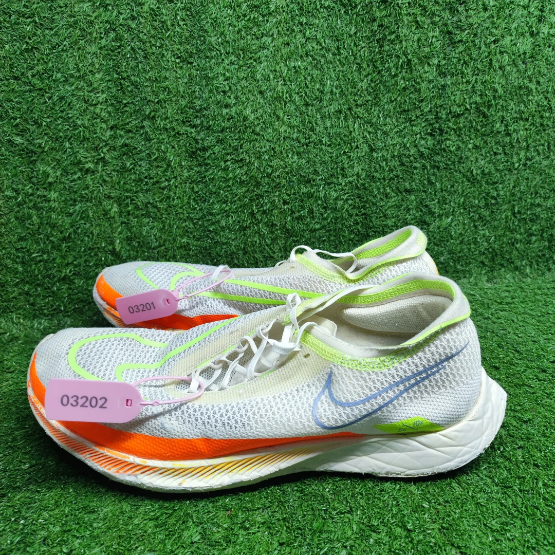 43码二手正品(鞋底鞋侧修补鞋侧磨损)Nike ZoomX Streakfly 舒适