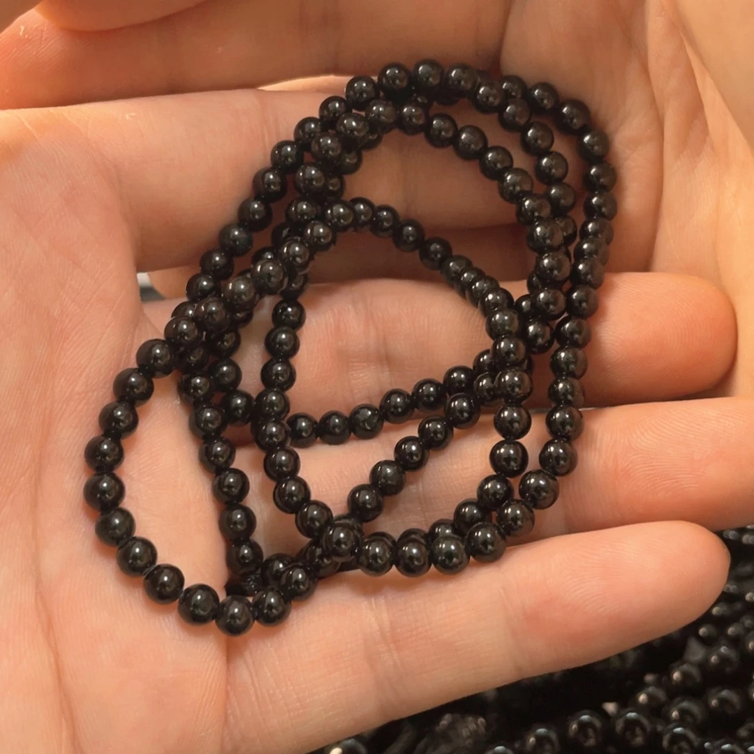 翡翠未镶嵌吊坠(不含链)卡4.5左右