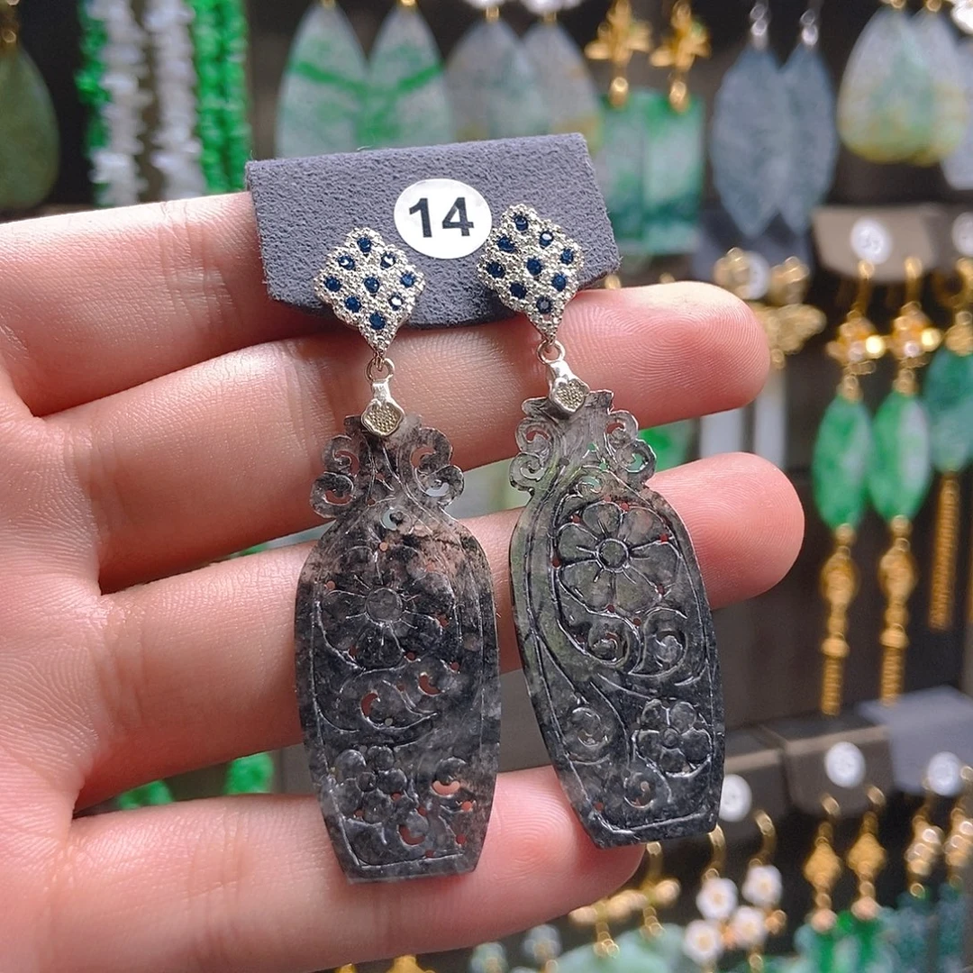 翡翠未镶嵌耳饰翡翠