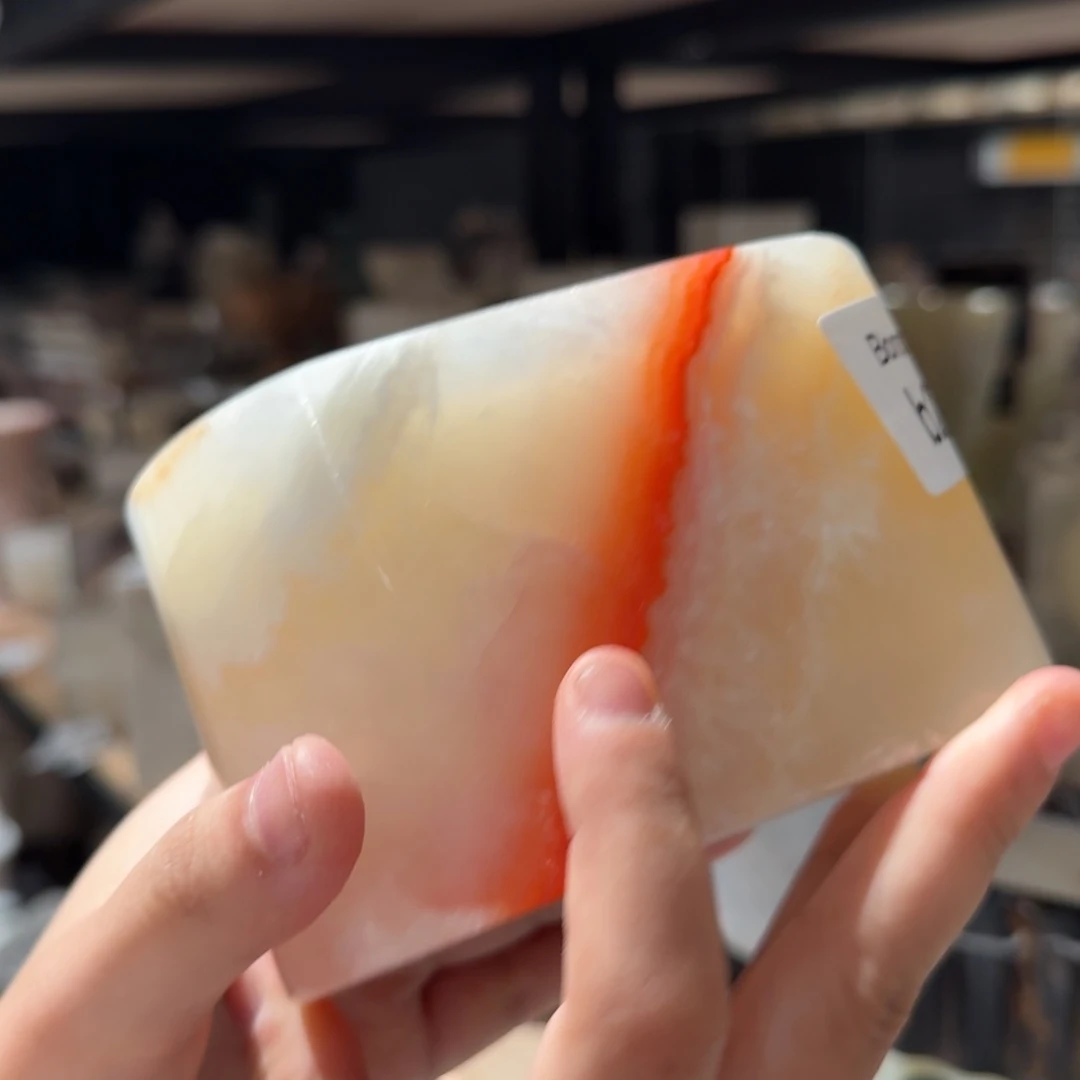 瞳***囡大理石b282。  爱。