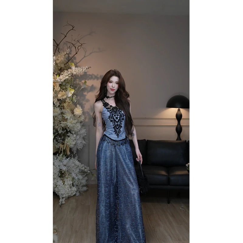 彼得潘大叔《蓝调计划》时尚蕾丝花修身上衣金银线面料宽松显高长裤