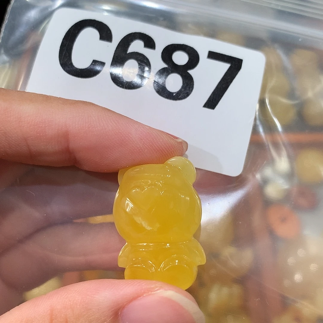未镶嵌琥珀珠宝奇石