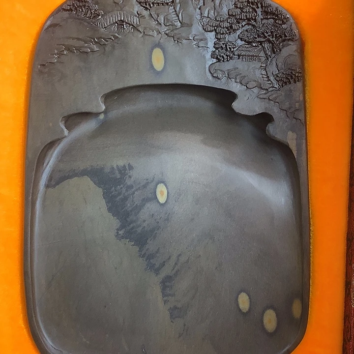 广东肇庆原石端砚