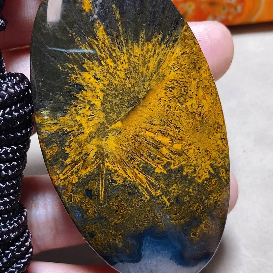 未镶嵌颈饰玛瑙/玉髓风*刃