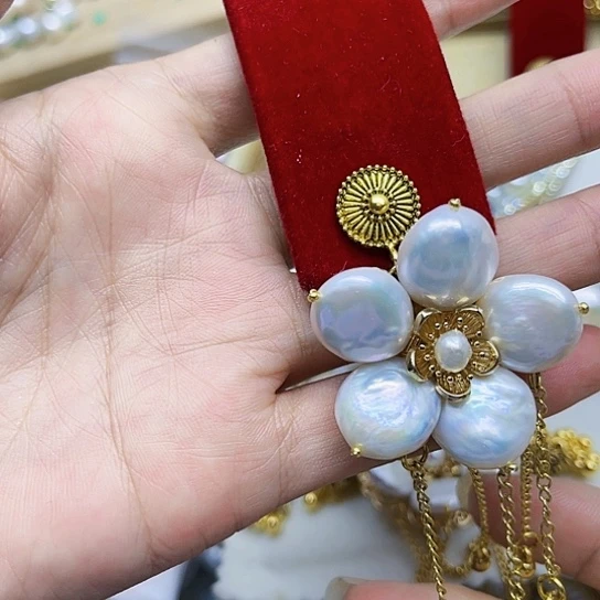 淡水珍珠胸饰银S925镶嵌尐*