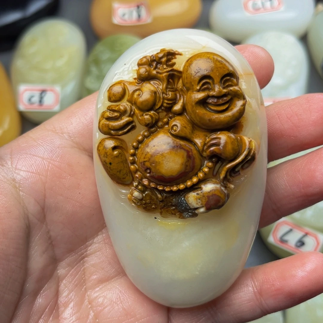 夜***凉石材方解石手把件佛