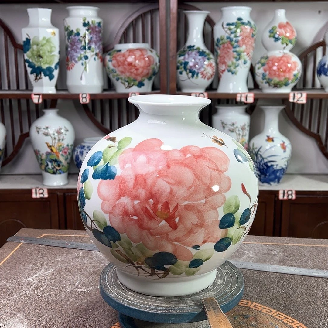 摆件景德镇陶瓷石红牡花