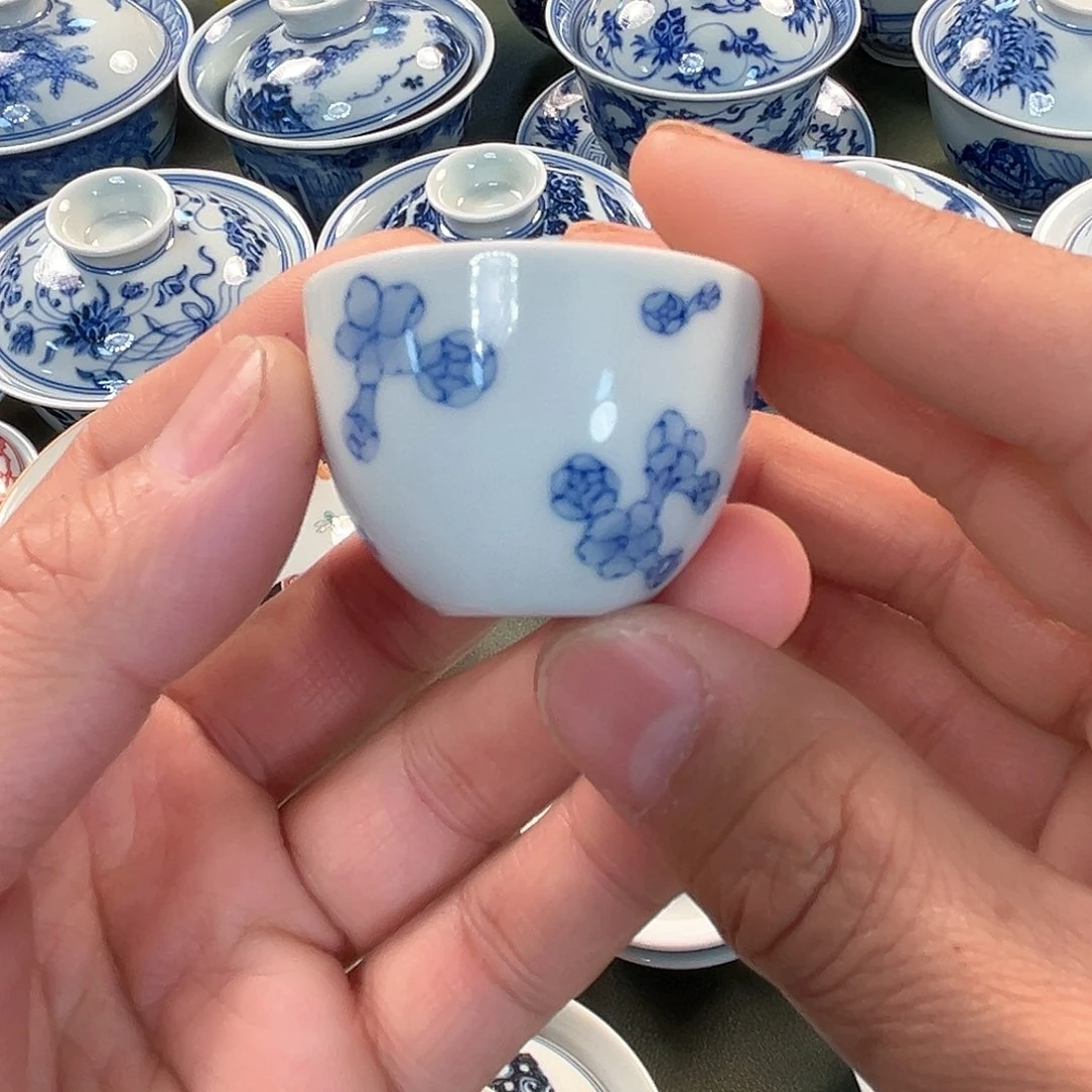 杯青花瓷器青花瓷器