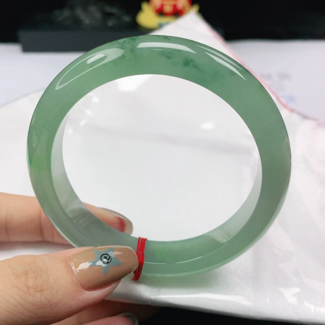 翡翠未镶嵌手镯翡翠57.2冰种透绿飘花正圈