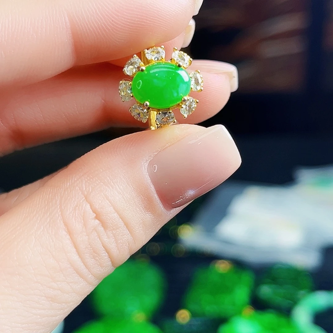 颈饰银S925镶嵌翡翠多样性