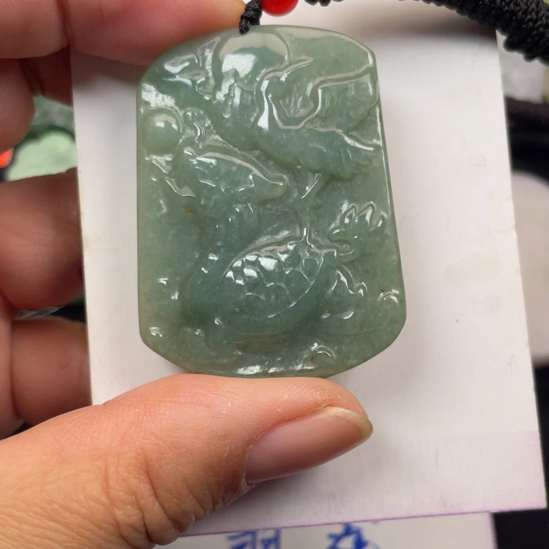 翡翠未镶嵌颈饰翡翠吊坠