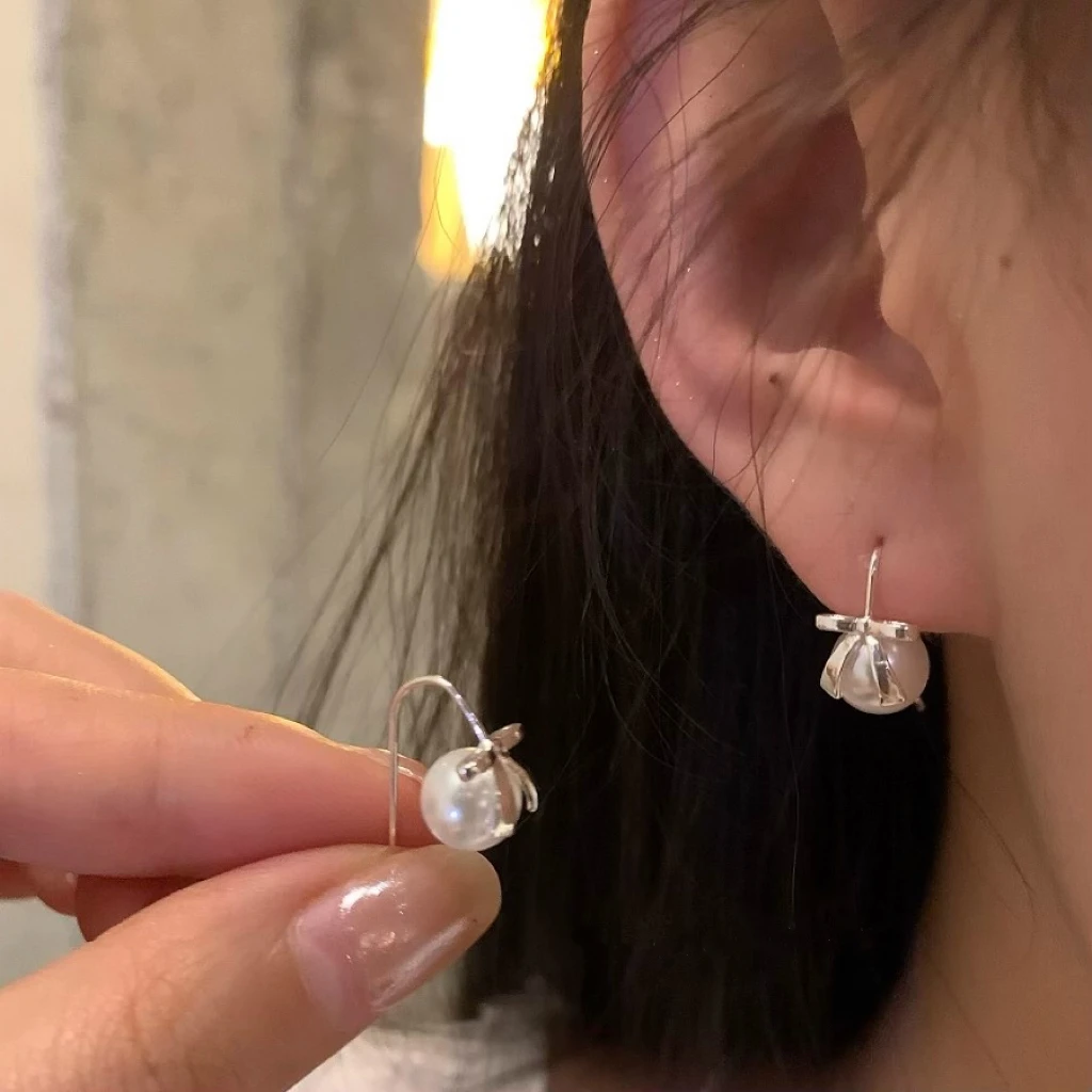 铜合金耳饰 韩系精致感蝴蝶结日常百搭显气质少女感小众设计感