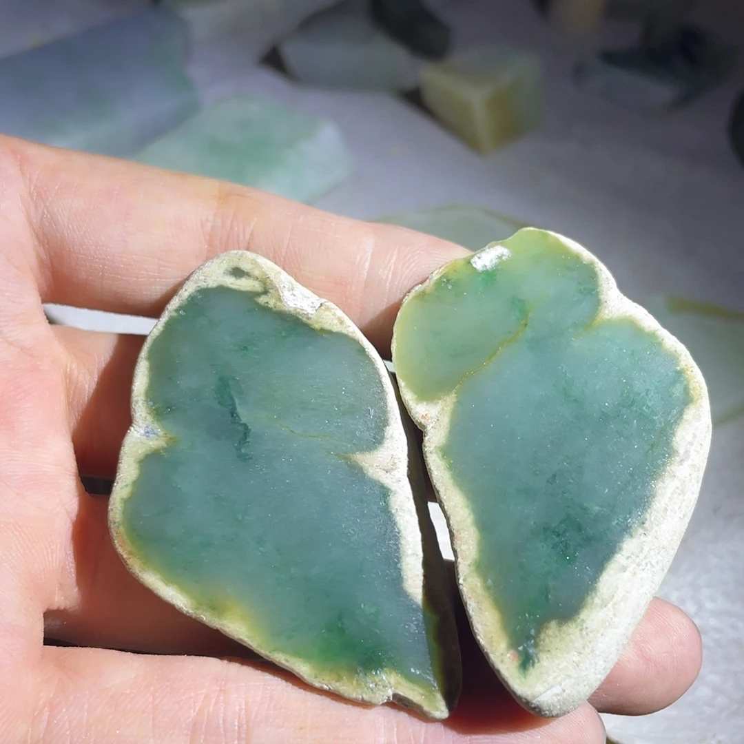 特***星颈饰未镶嵌翡翠翡翠