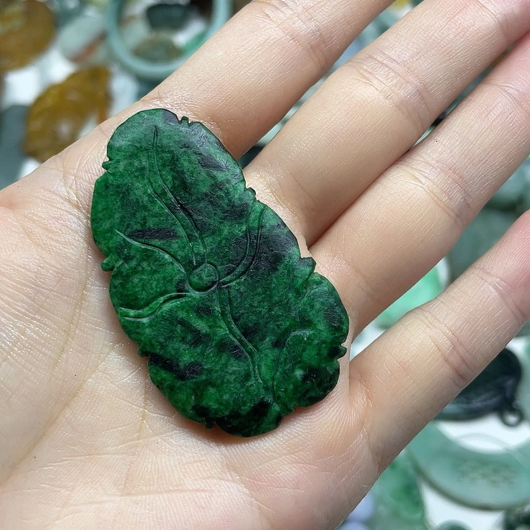 未镶嵌定制翡翠翡翠