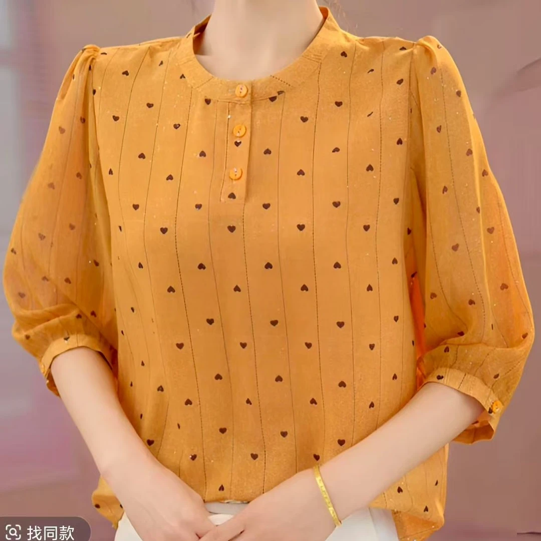 22265 女士新款时尚气质百搭圆领爱心小衫