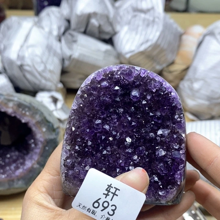 未镶嵌紫晶大型摆件（非配饰）