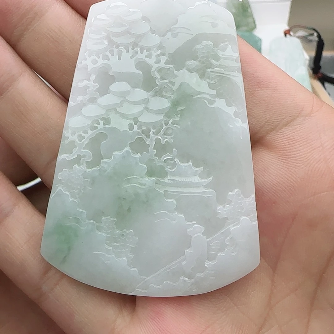 翡翠未镶嵌颈饰翡翠