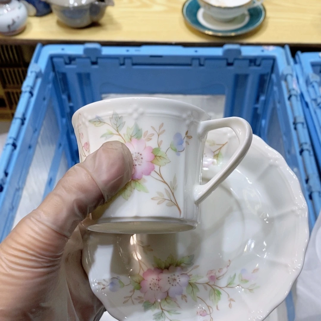曼***庭瓷片是哈哈哈哈哈哈