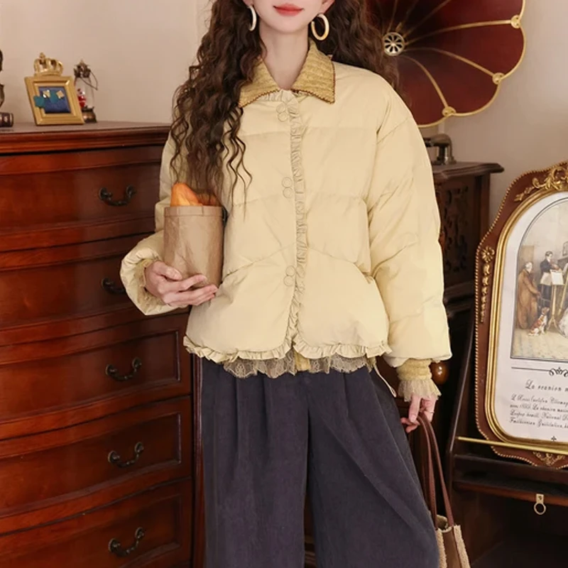2025冬季新款法式花边棉服女短款廓形文艺复古风保暖外套时尚女装