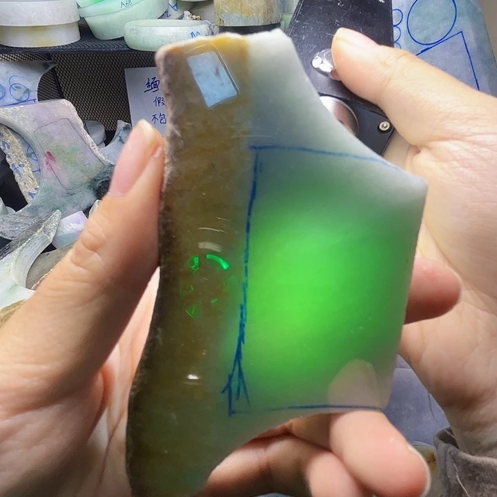 翡翠裸石缅甸翡翠