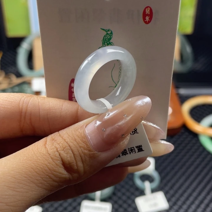翡翠未镶嵌戒指天然