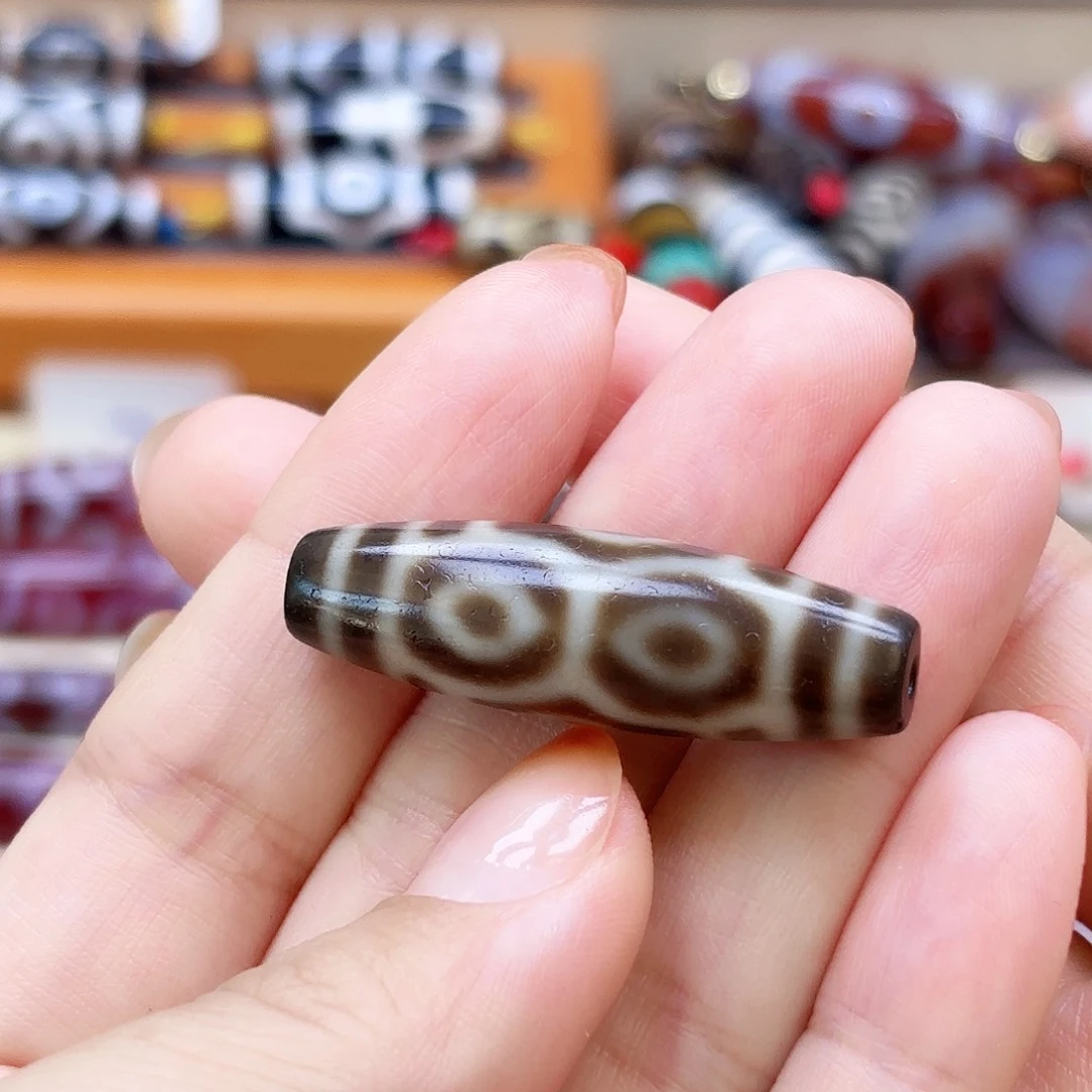 玛瑙/玉髓颈饰合金是**啊